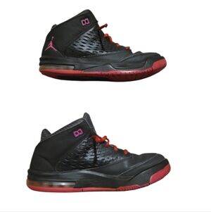 Boys JORDAN FLIGHT ORIGIN 4 BLACK AND RED SIZE 7Y
